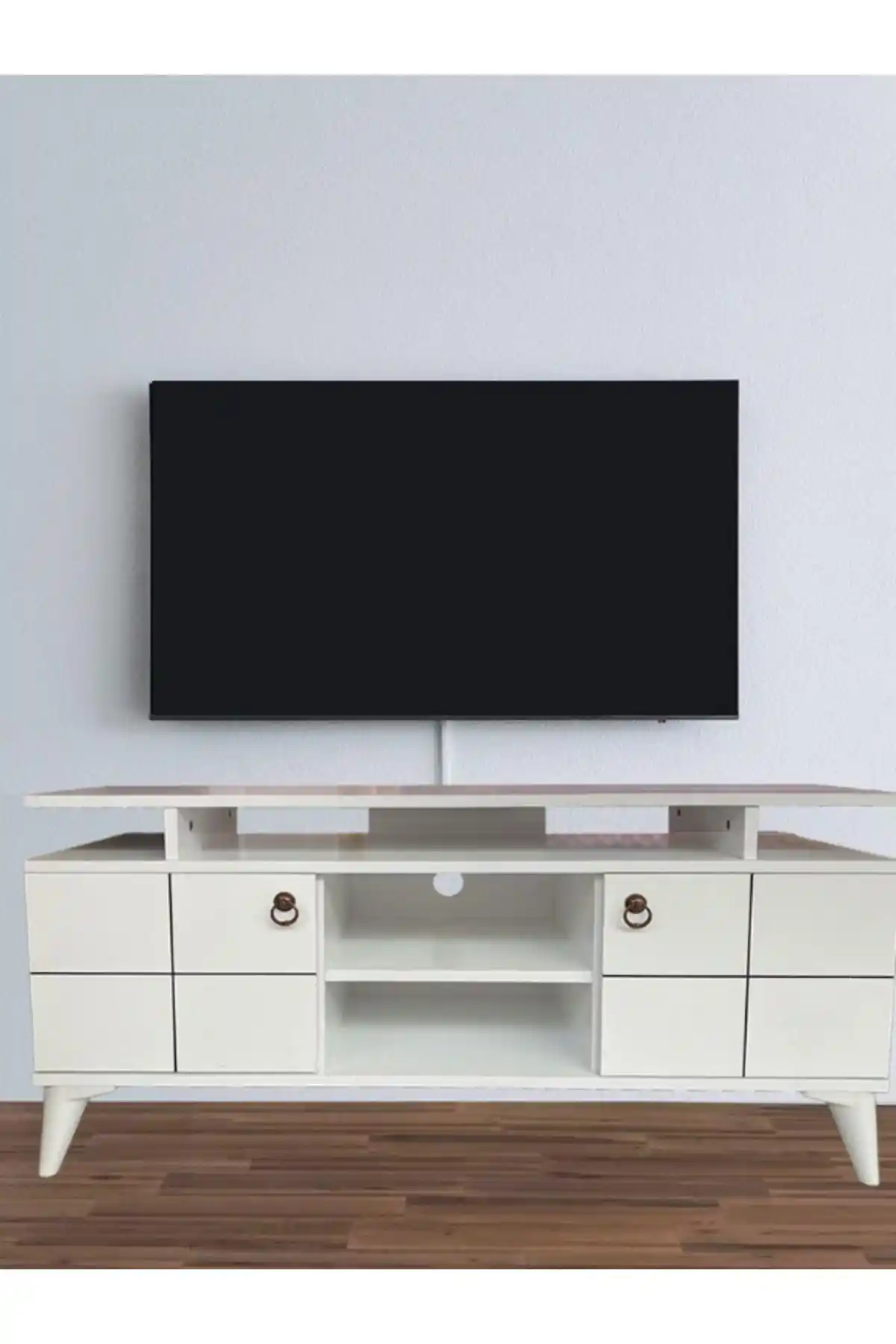 Beyaz Ahşap TV Sehpası Seçerken Dikkat Edilmesi Gerekenler ve Dekorasyona Katkıları