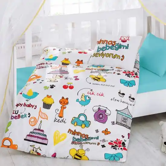 Beyaz Bebek Nevresim Takımı ile Dekorasyonda Zarafet ve Fonksiyonellik