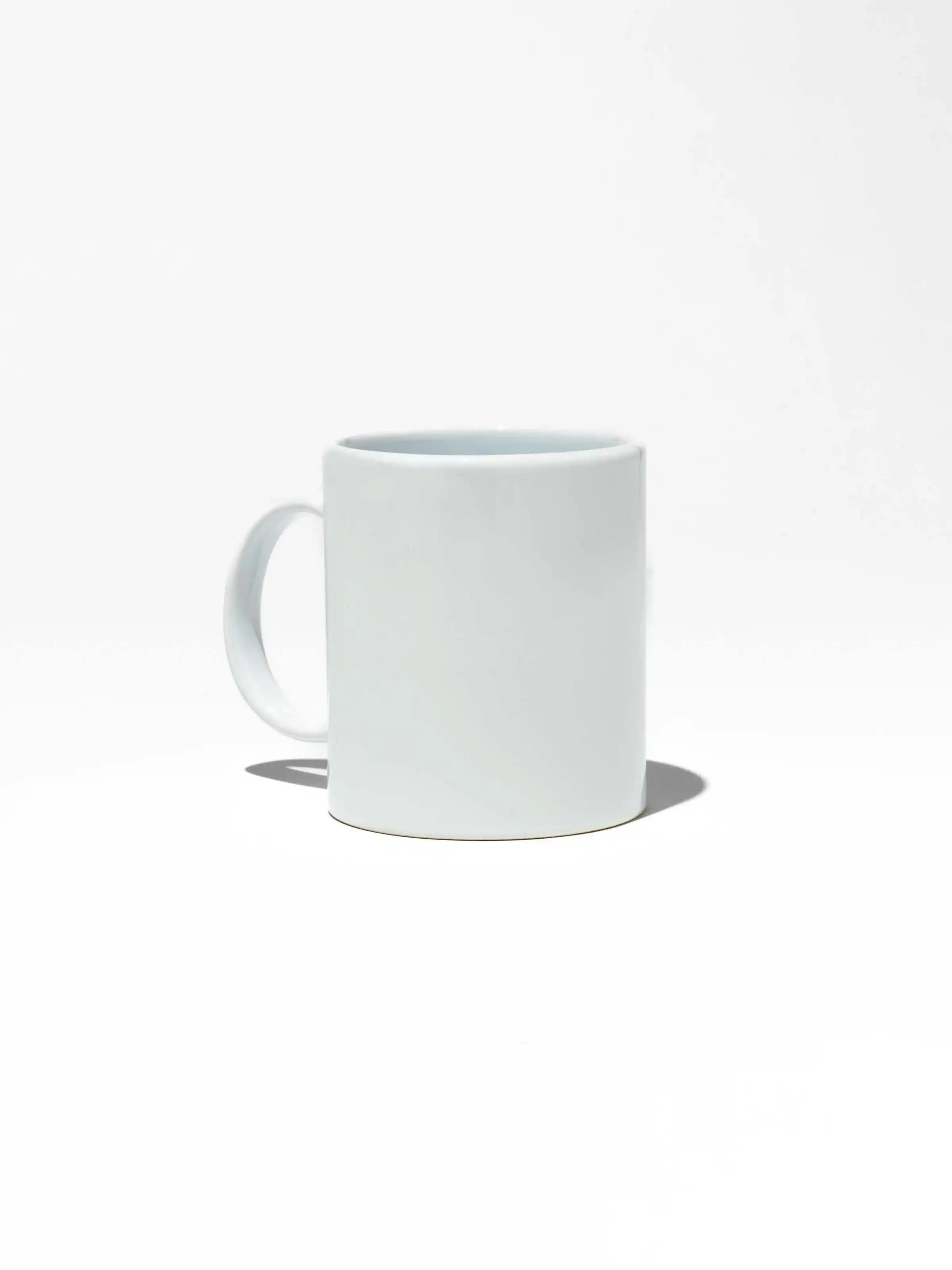 Beyaz Kupalarla Şık ve Fonksiyonel Ev Dekorasyonu Yaratma Rehberi