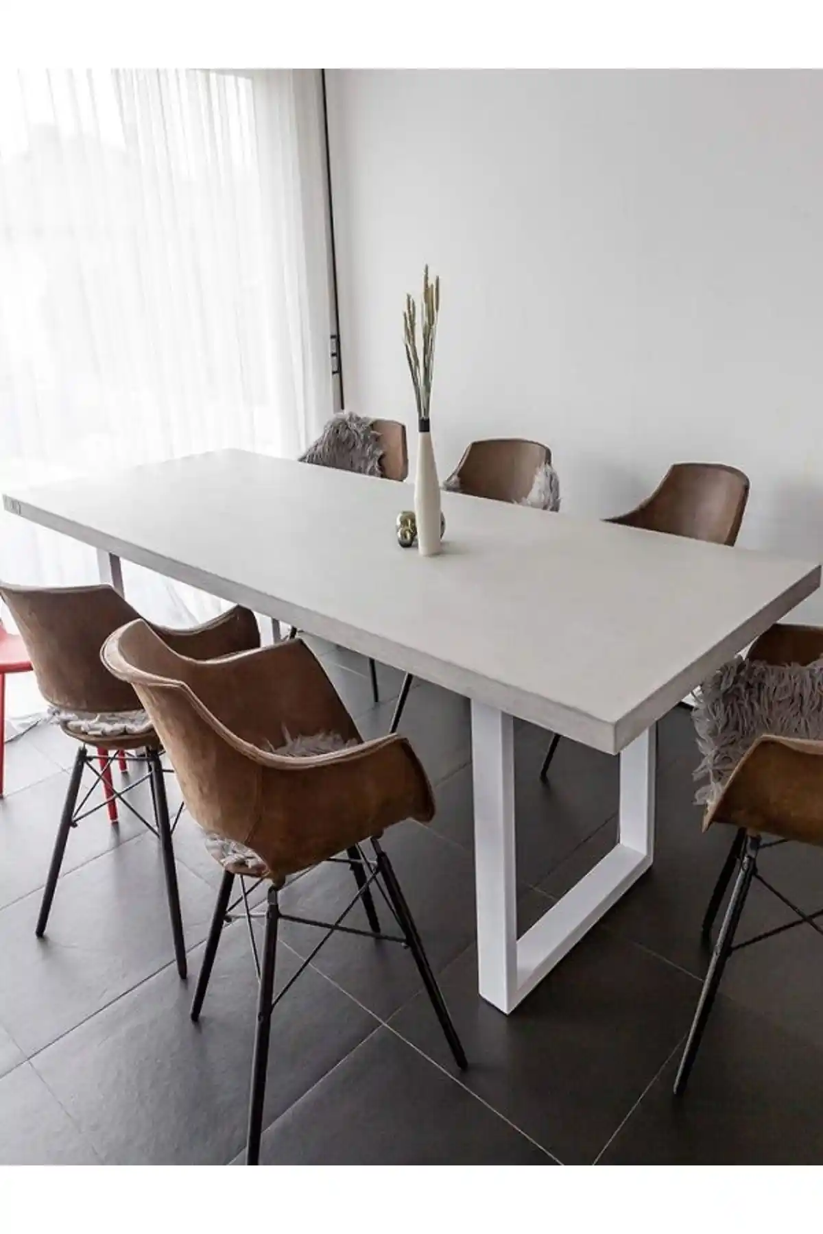 Beyaz Lake Yemek Masası Modelleri ve Dekorasyon İpuçlarıyla Şık Mutfak ve Oturma Alanları