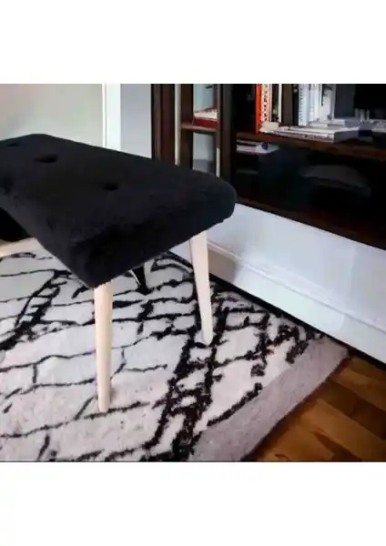 Beylerbeyi Ahşap Ayaklı Geniş Oturum Alanlı Beyaz Welsoft Puf Ürün Özellikleri ve Kullanım Alanları