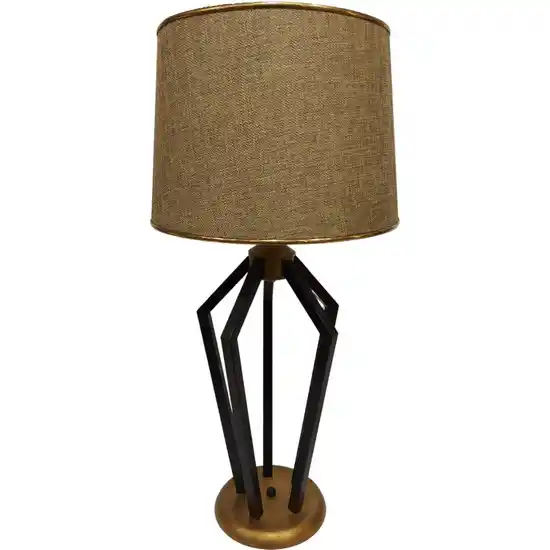 Biev Abajur ile Dekorasyonunuzu Yenileyin Şıklık ve Fonksiyonun Buluşması