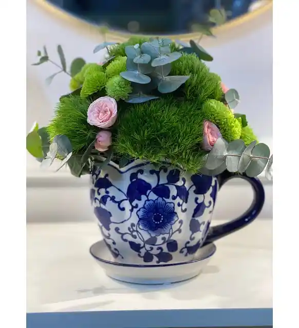 Bleu Blanc Saksılar ile Dekorasyonda Zarafet ve Fonksiyonelliğin Buluşması