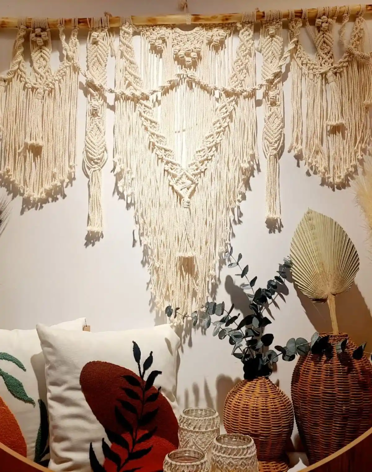 Bohem Duvar Süsleri ile Evinize Renk ve Ruh Katmanın Yolları