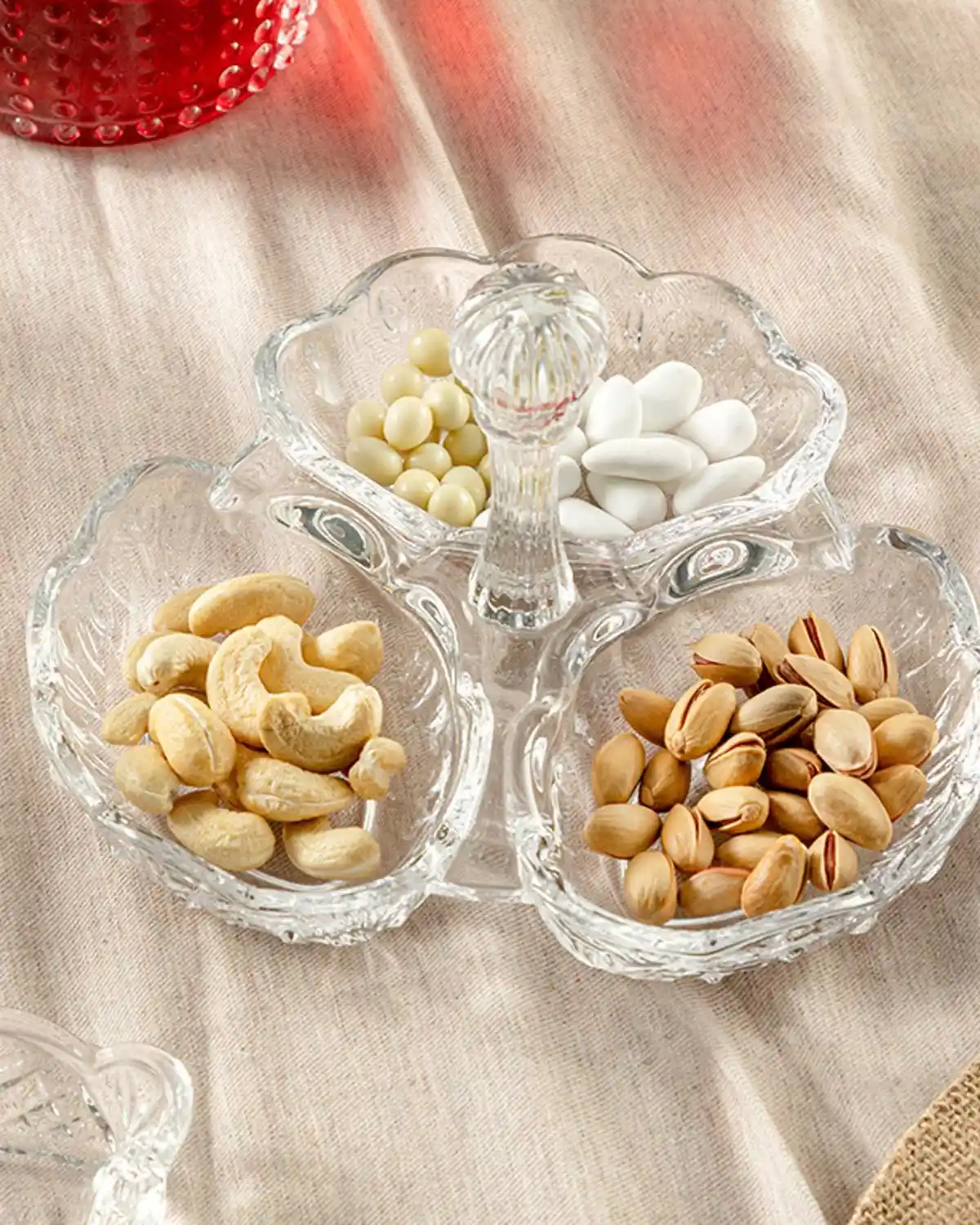 Bölmeli Sunum Tabağı ile Dekorasyonda Şıklık ve İşlevsellik Nasıl Sağlanır