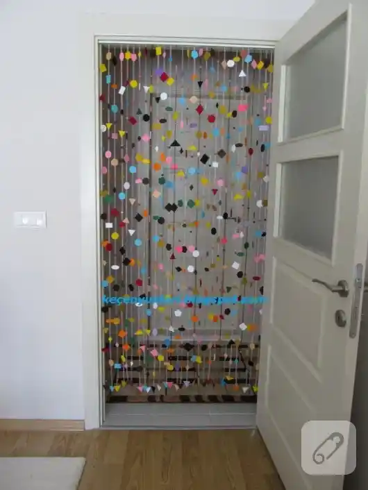 Boncuk Kapı Perdesi ile Mekanlarınıza Şıklık ve Fonksiyonellik Katın