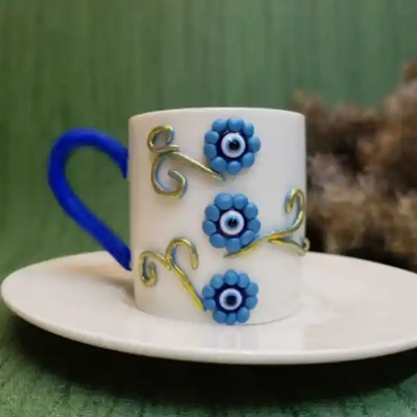 Boncuklu Kahve Fincanlarıyla Dekorasyona Geleneksel ve Modern Dokunuşlar