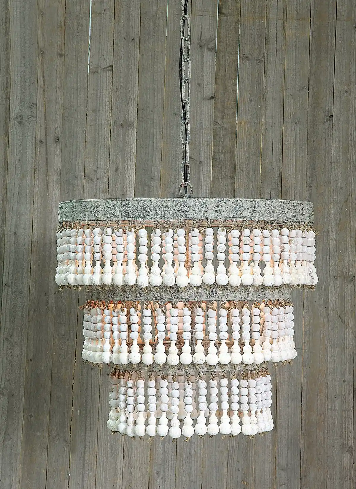 Boncuktan Avize Yapımı: Yaratıcı ve Ekonomik Dekorasyon Fikirleri