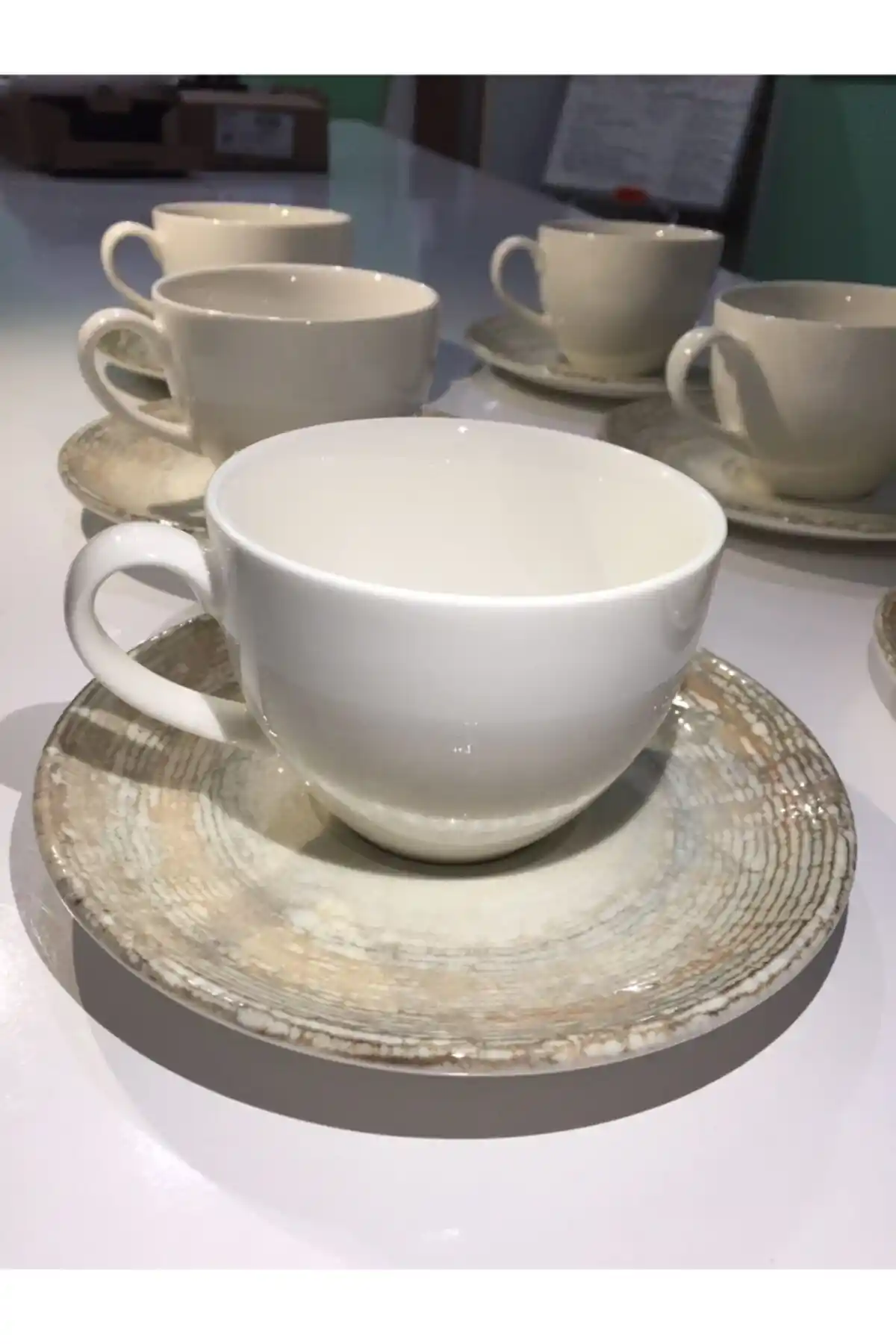 Bonna Fincanlar ile Mekanlarınızda Şıklık ve Fonksiyonelliği Artırın