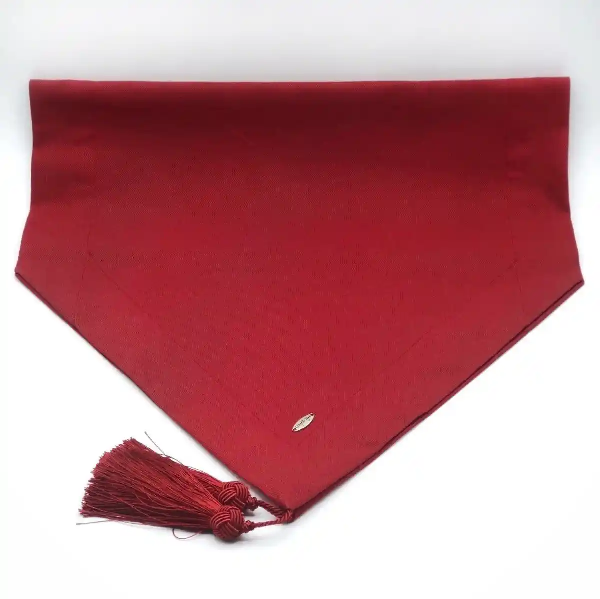 Bordo Renkli Runnerlar ile Dekorasyonunuza Zarif ve Sıcak Dokunuşlar Katın