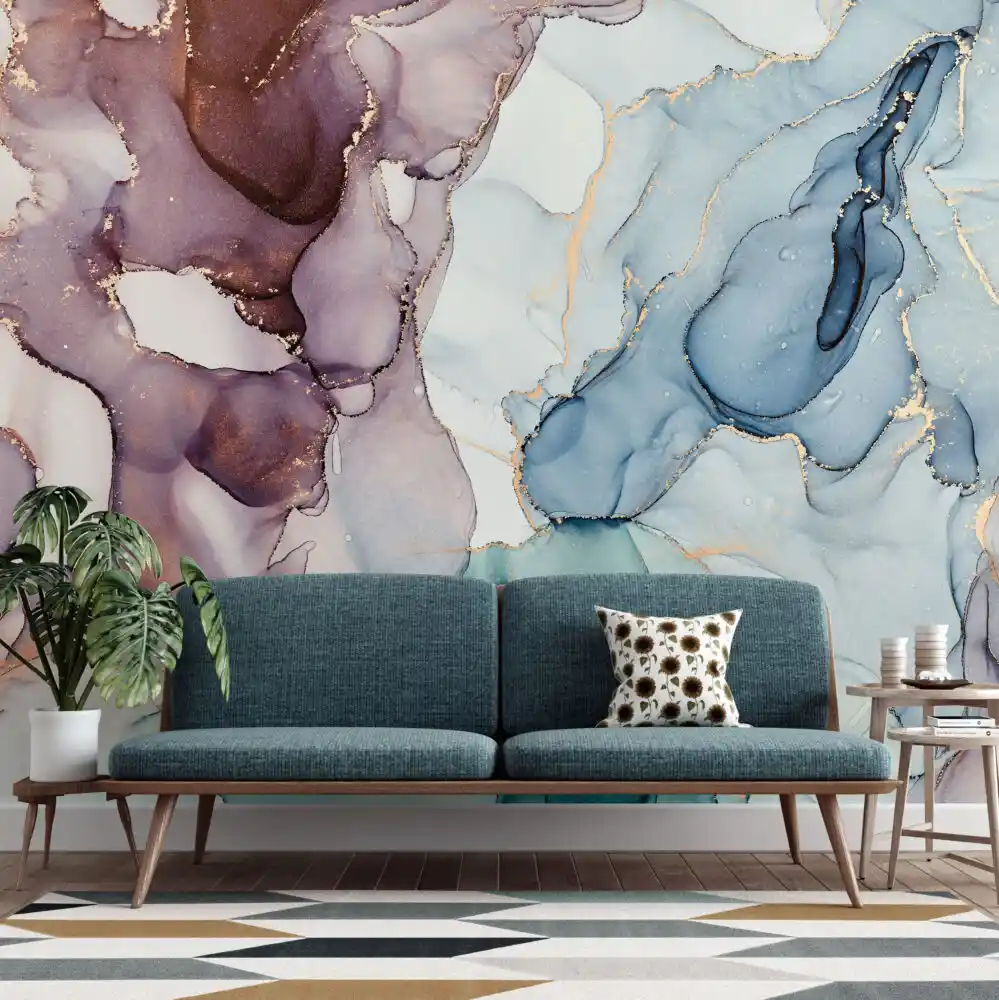 Bordo ve Mavi Duvarlar: Dekorasyonda Zarafet ve Sakinliğin Uyumlu Buluşması