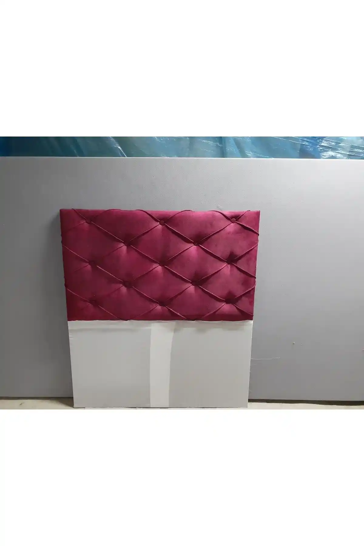 Bordo Yatak Başlıklarıyla Odalarınıza Şıklık ve Konfor Katmanın Yolları