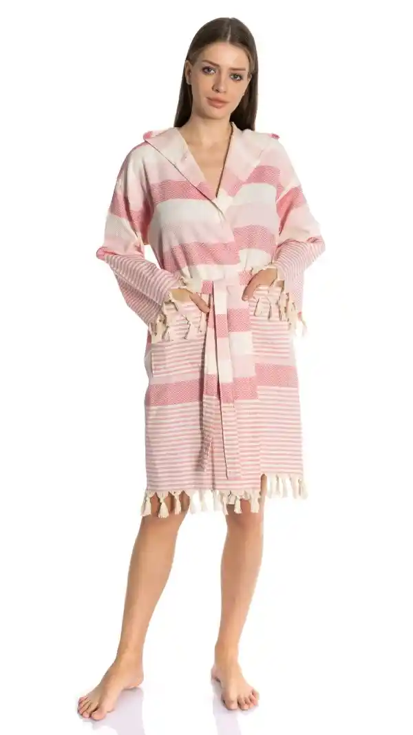 Bornoz Peştemal: Dekorasyon ve Fonksiyonelliğin Modern Buluşması