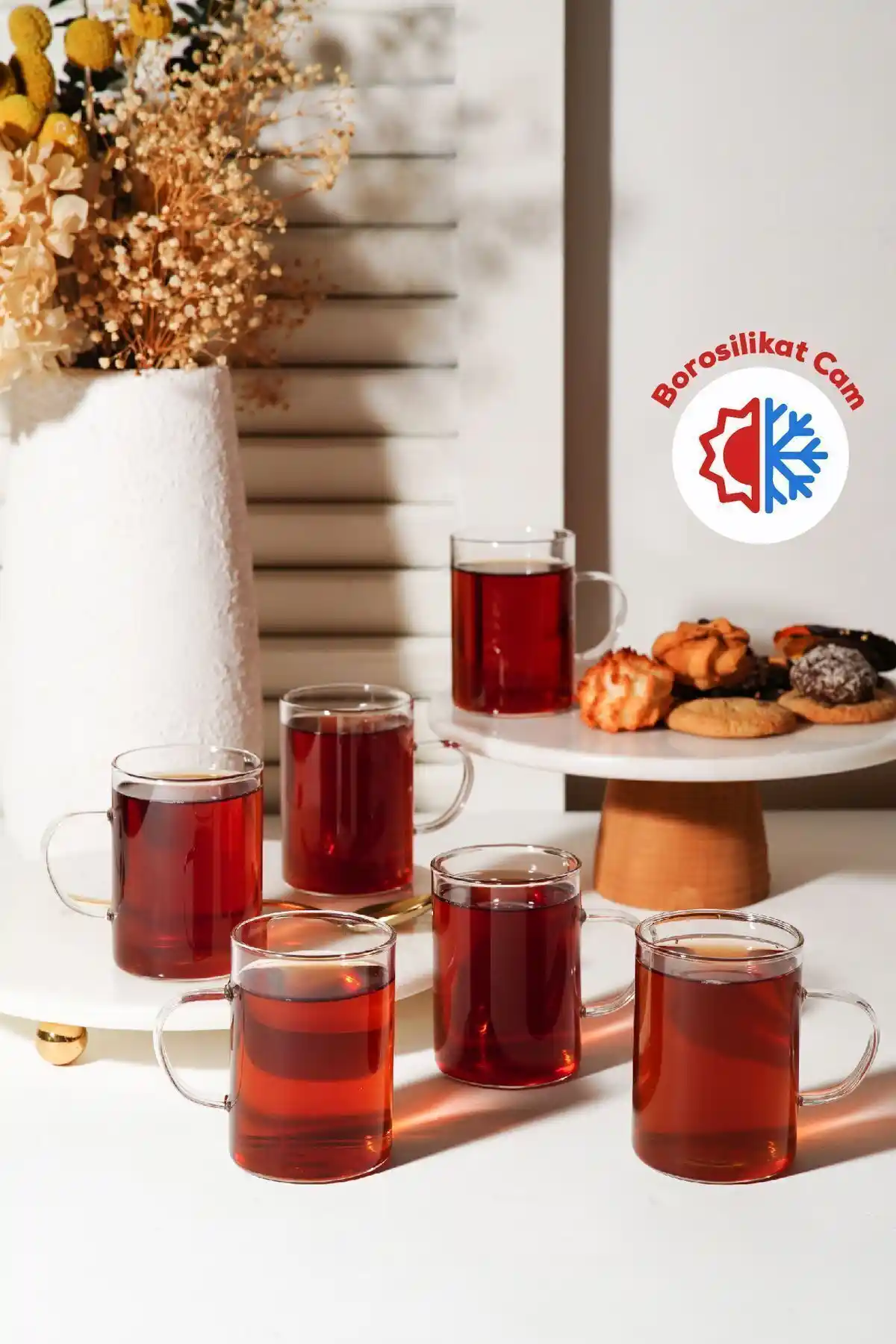 Borosilikat Bardaklar: Estetik ve Dayanıklı Cam Seçenekleri ve Dekorasyon İpuçları