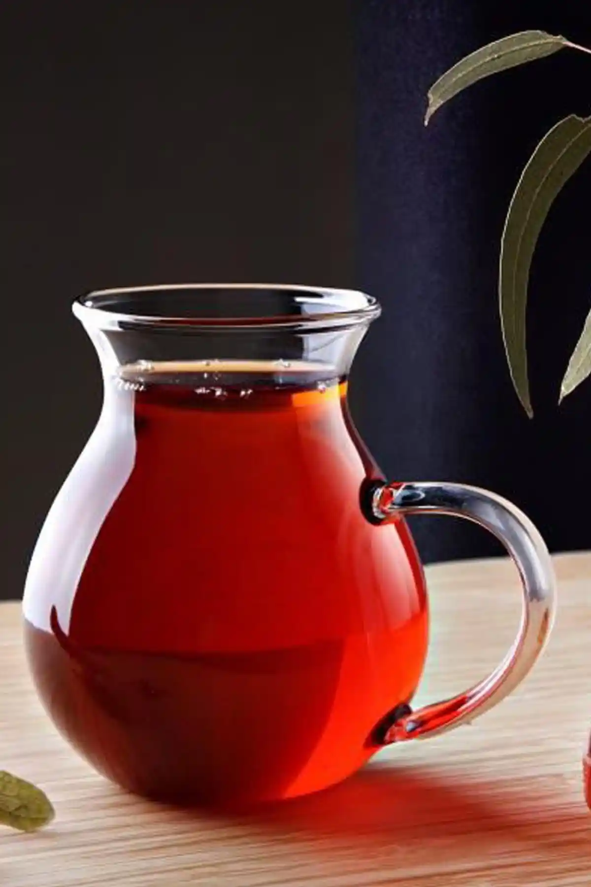 Borosilikat Kulplu Çay Bardağı ile Estetik ve Fonksiyonellik Sağlayan Dekorasyon Seçenekleri