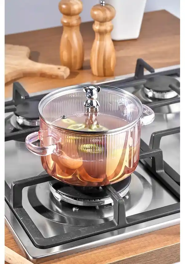 Borosilikat Tencere Seçenekleri ve Modern Mutfak Dekorasyonunda Kullanımı