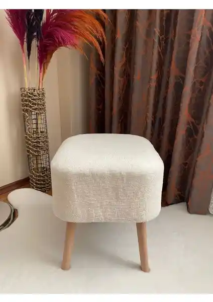 Bounteous Kare Kesim Ahşap Ayaklı Teddy Kumaş Dekoratif Puf Modern ve Şık Tasarım