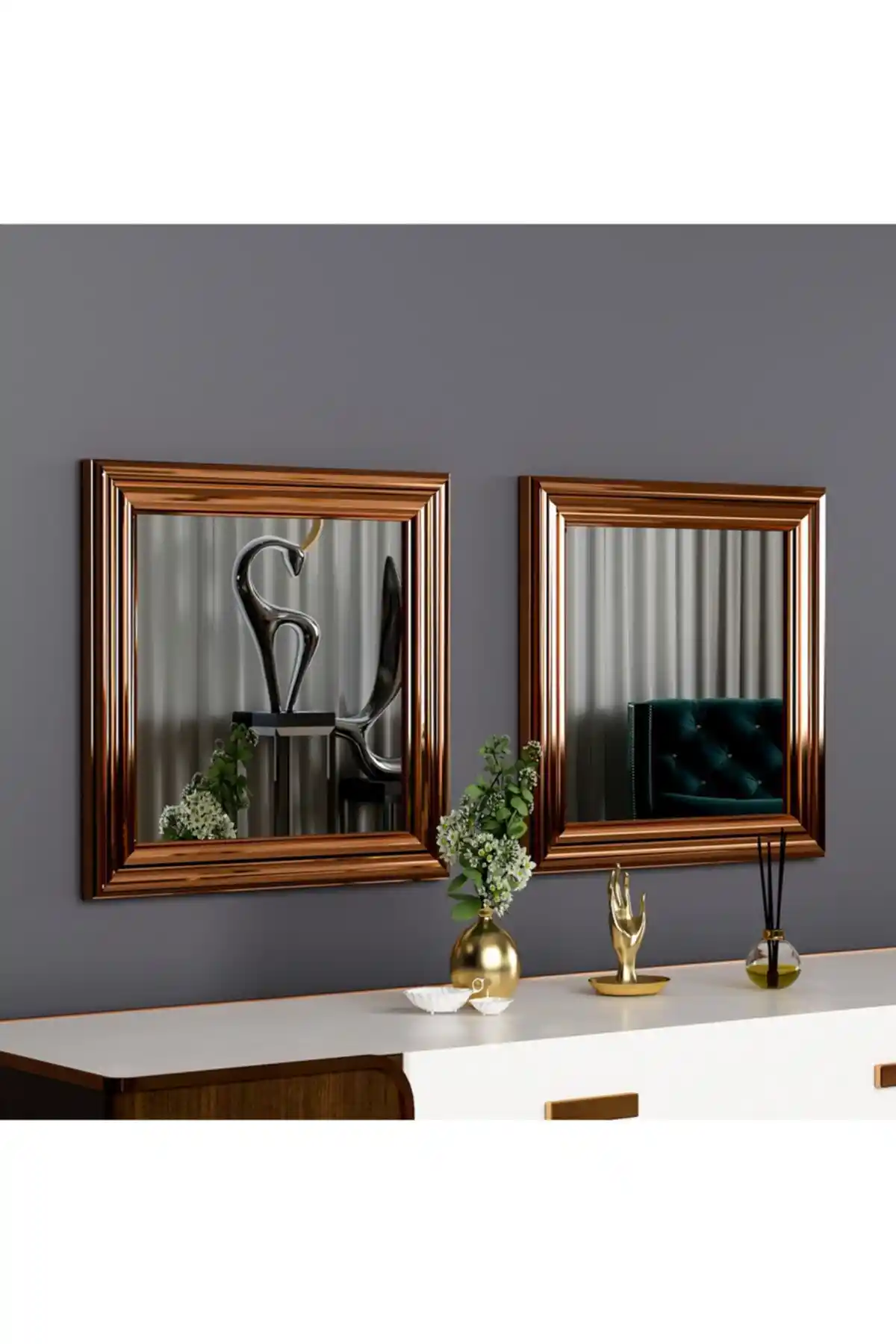 Bronz Çerçeveli Aynalar ile Dekorasyonunuza Şıklık Katmanın Yolları