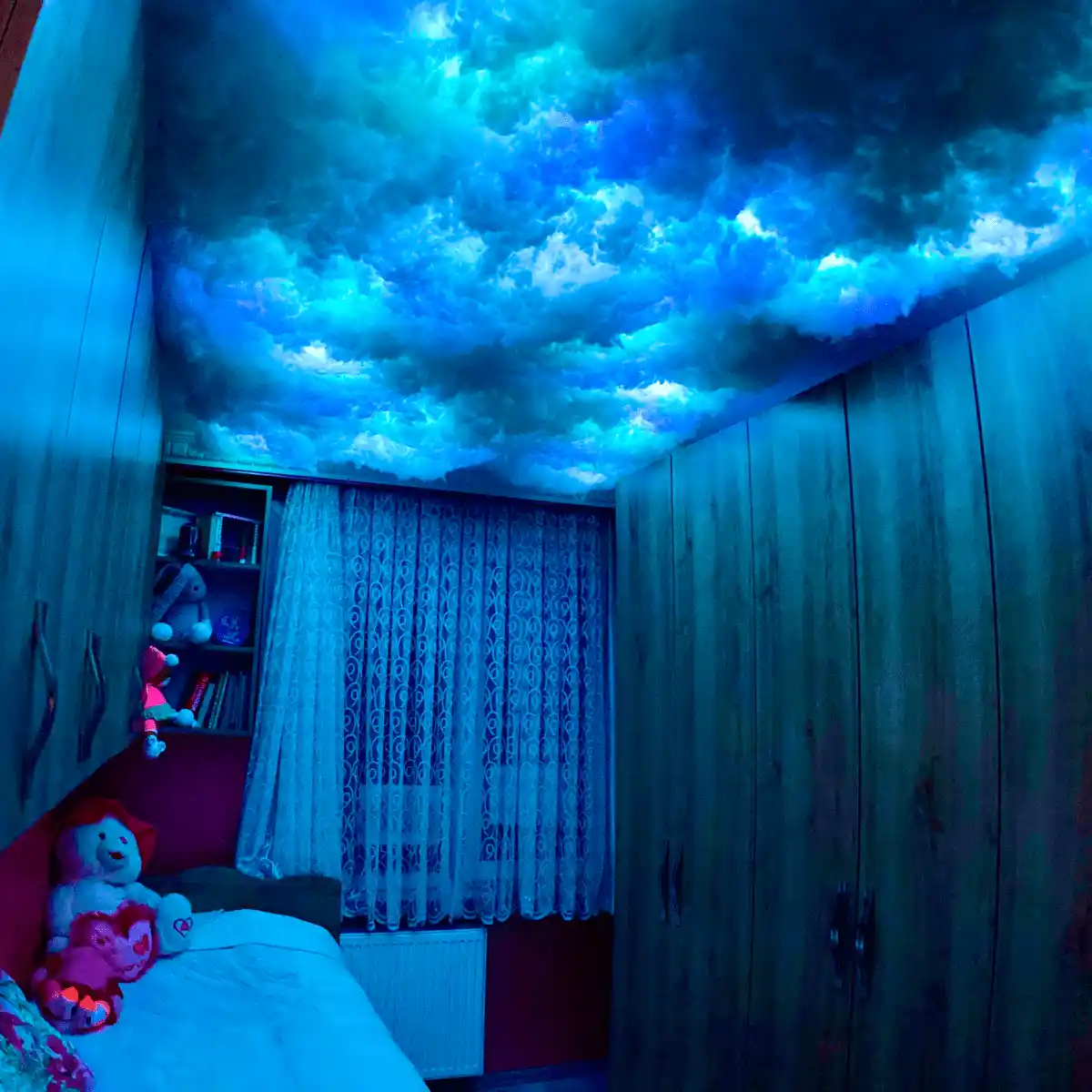 Bulut Tavan Dekorasyonu ile Mekânlara Sıradışı Bir Atmosfer Katın