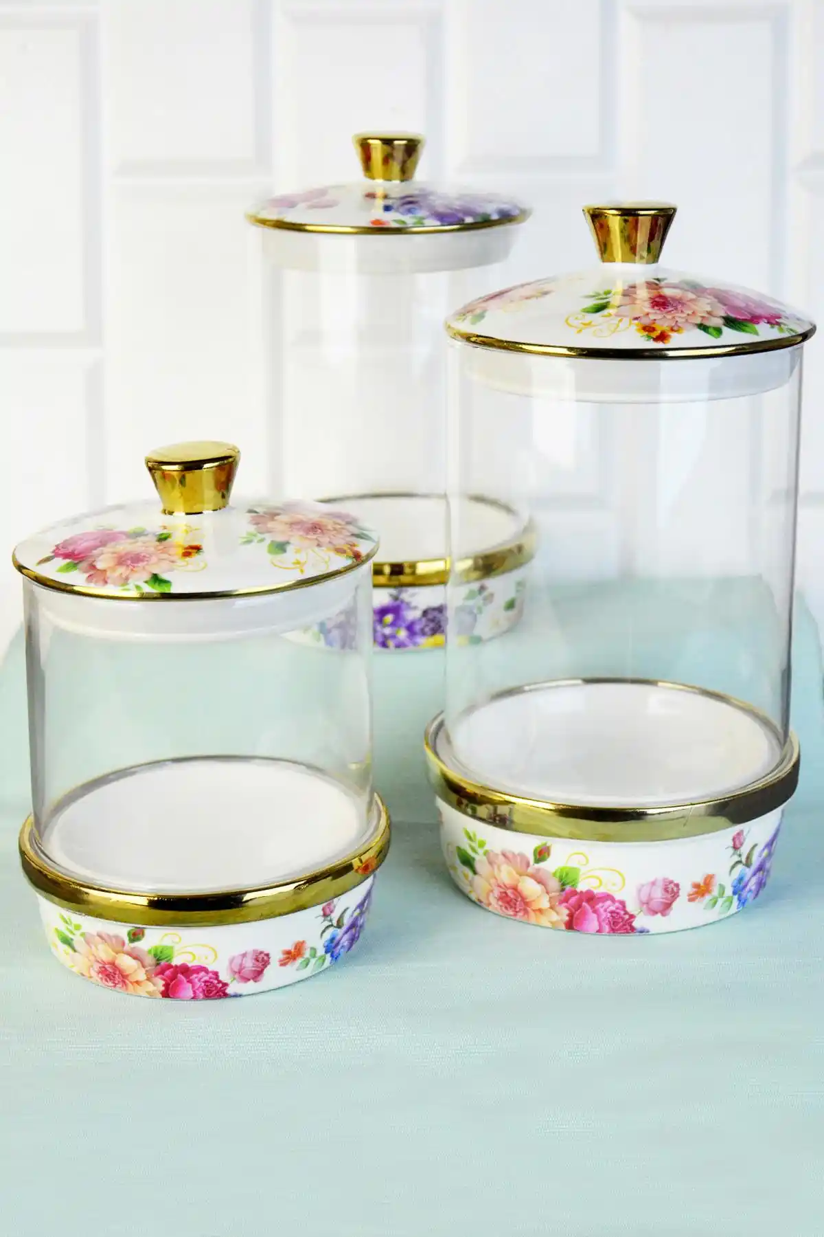 Büyük Boy Porselen Kavanozlar ile Dekorasyonda Şıklık ve İşlevsellik Uygun Seçenekler