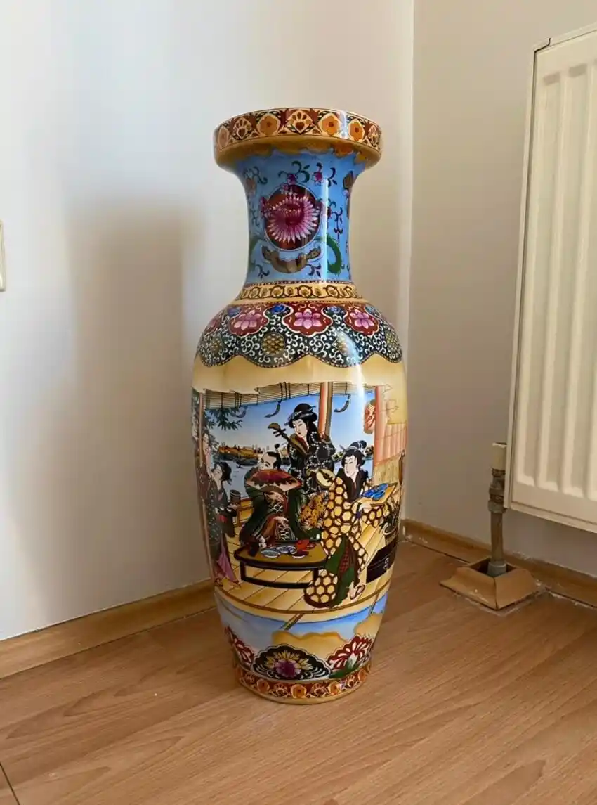 Büyük Çini Vazo Modelleri ve Dekorasyon İçin Öneriler