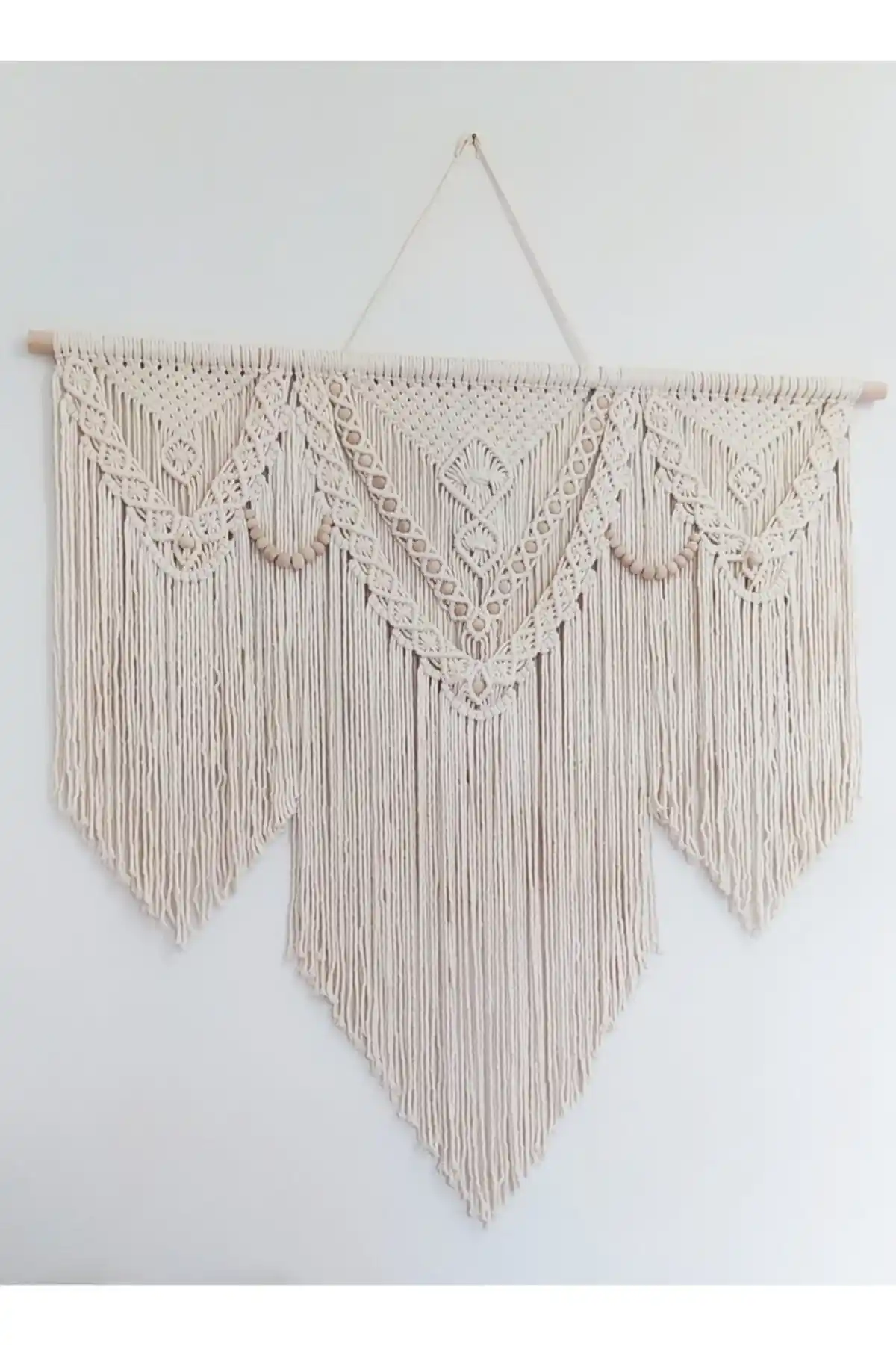 Büyük Duvar Süsleri ile Mekânınıza Estetik ve İşlevsellik Katmanın Yolları