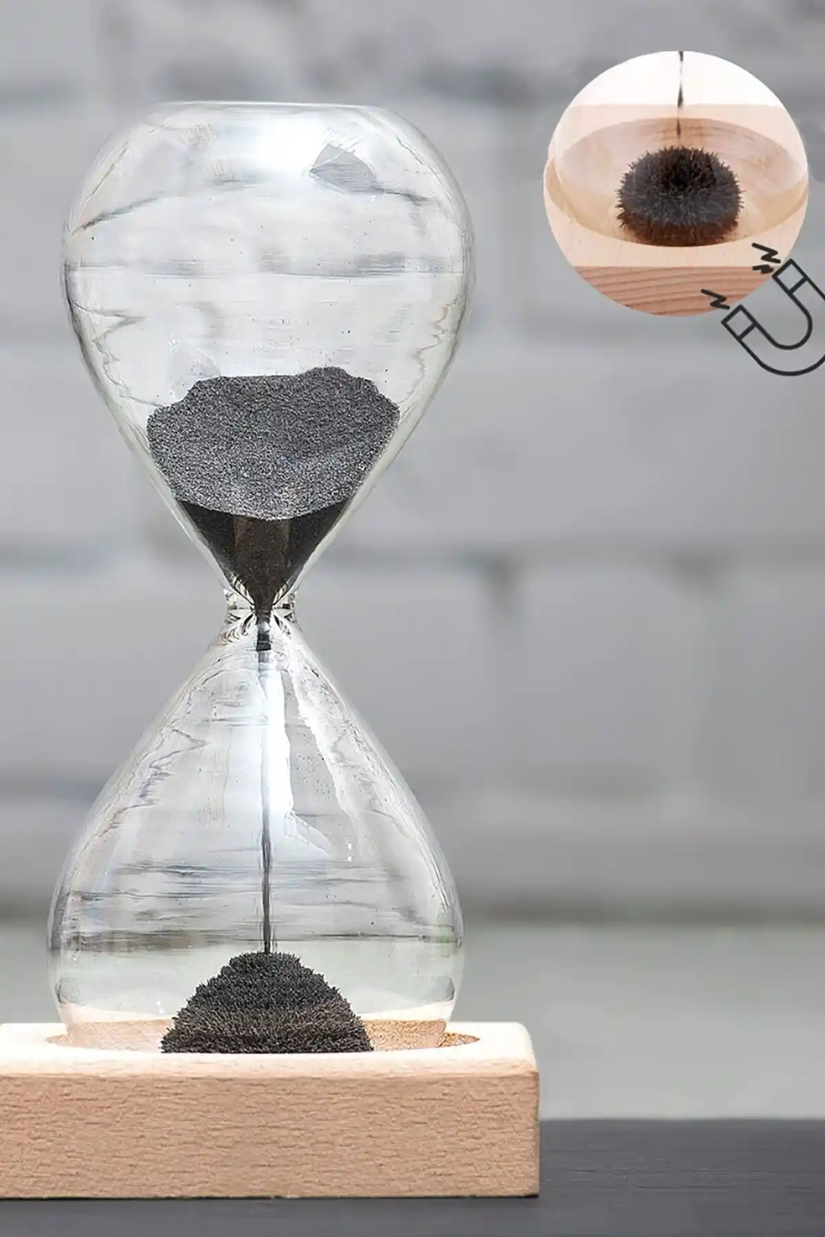 Büyük Kum Saatleri ile Dekorasyonda Şıklık ve Anlam Yaratın