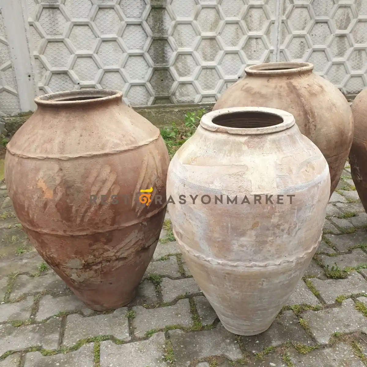 Büyük Küp Modelleriyle Modern ve Şık Dekorasyon Fikirleri ve Kullanım İpuçları