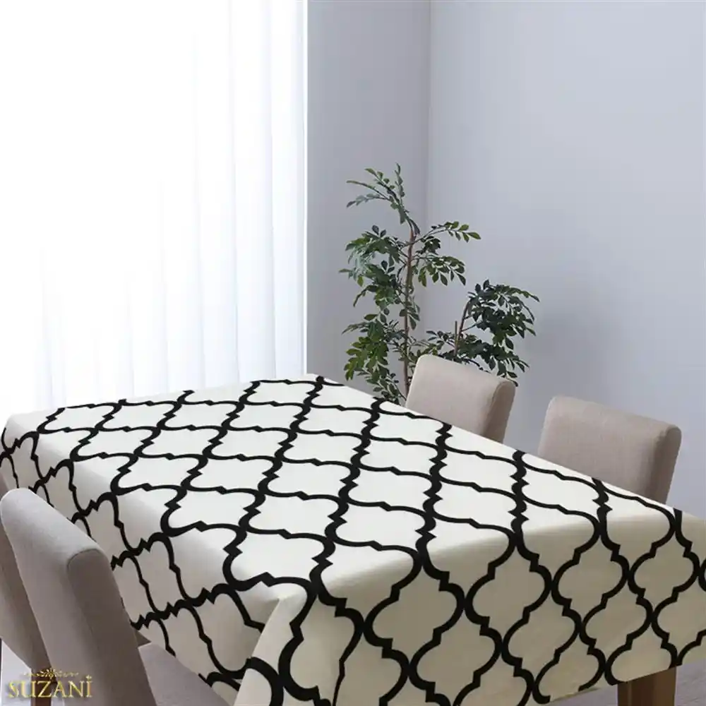 Büyük Masa Örtüsü Seçimi ve Dekorasyonda Kullanım İpuçları