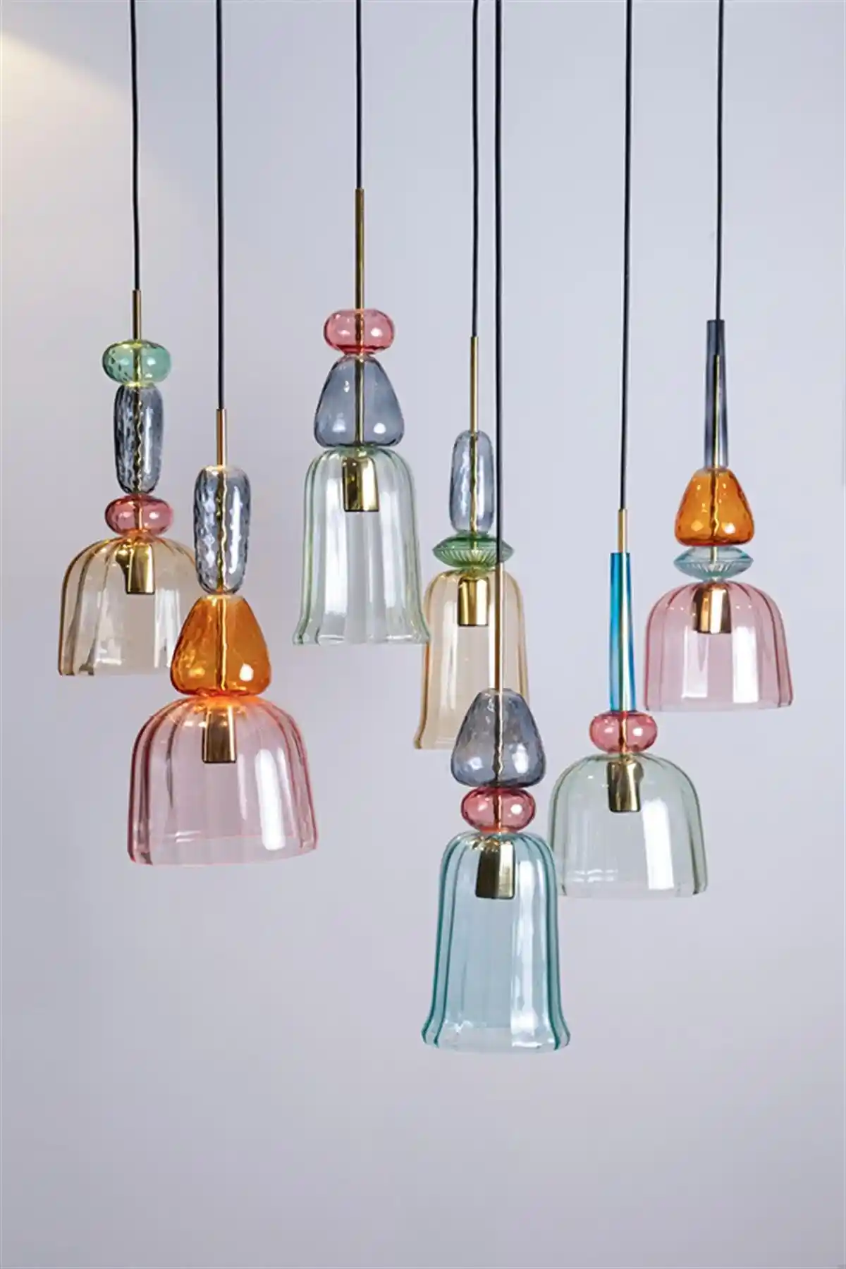 Cam Avize Başlıkları ile Dekorasyonda Zarafet ve Fonksiyonellik Yüksek Kalite Seçenekleri