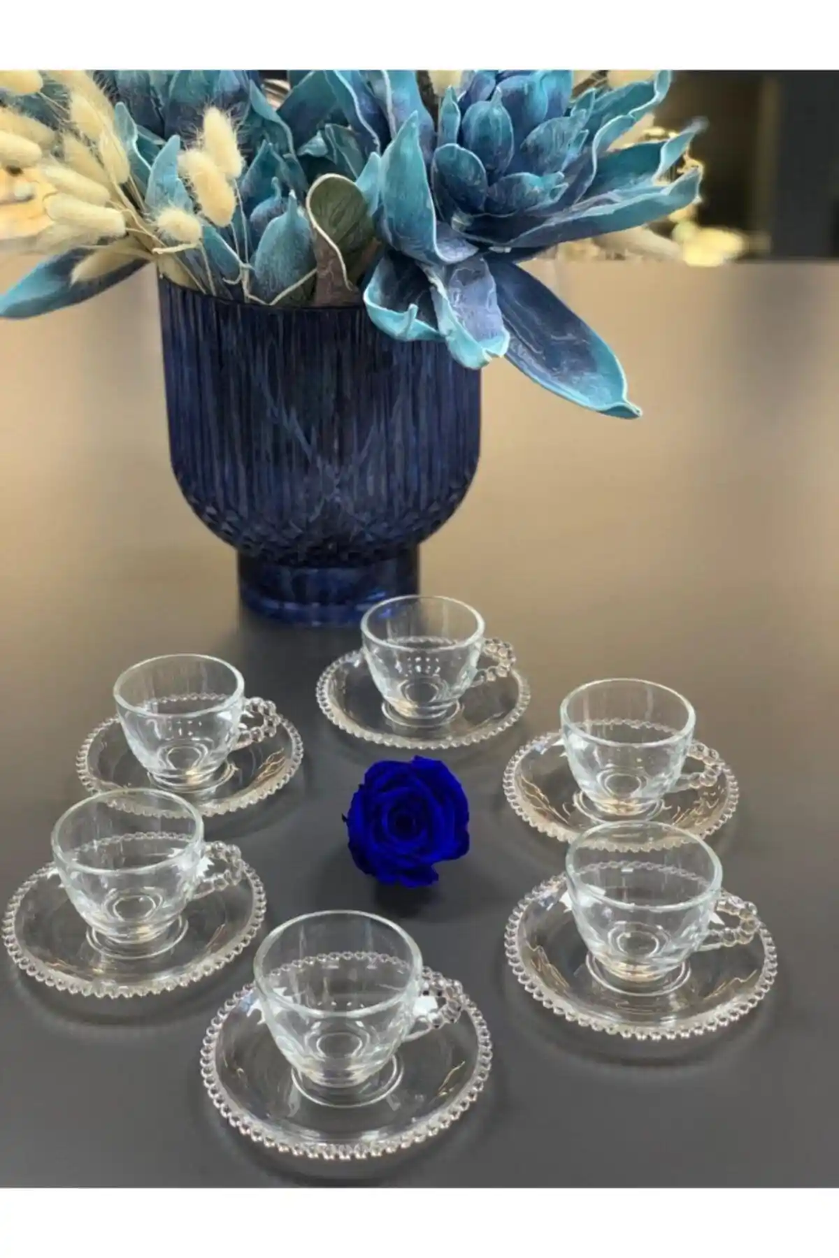 Cam Kahve Fincan Takımlarıyla Dekorasyonunuza Zarif ve Fonksiyonel Dokunuşlar