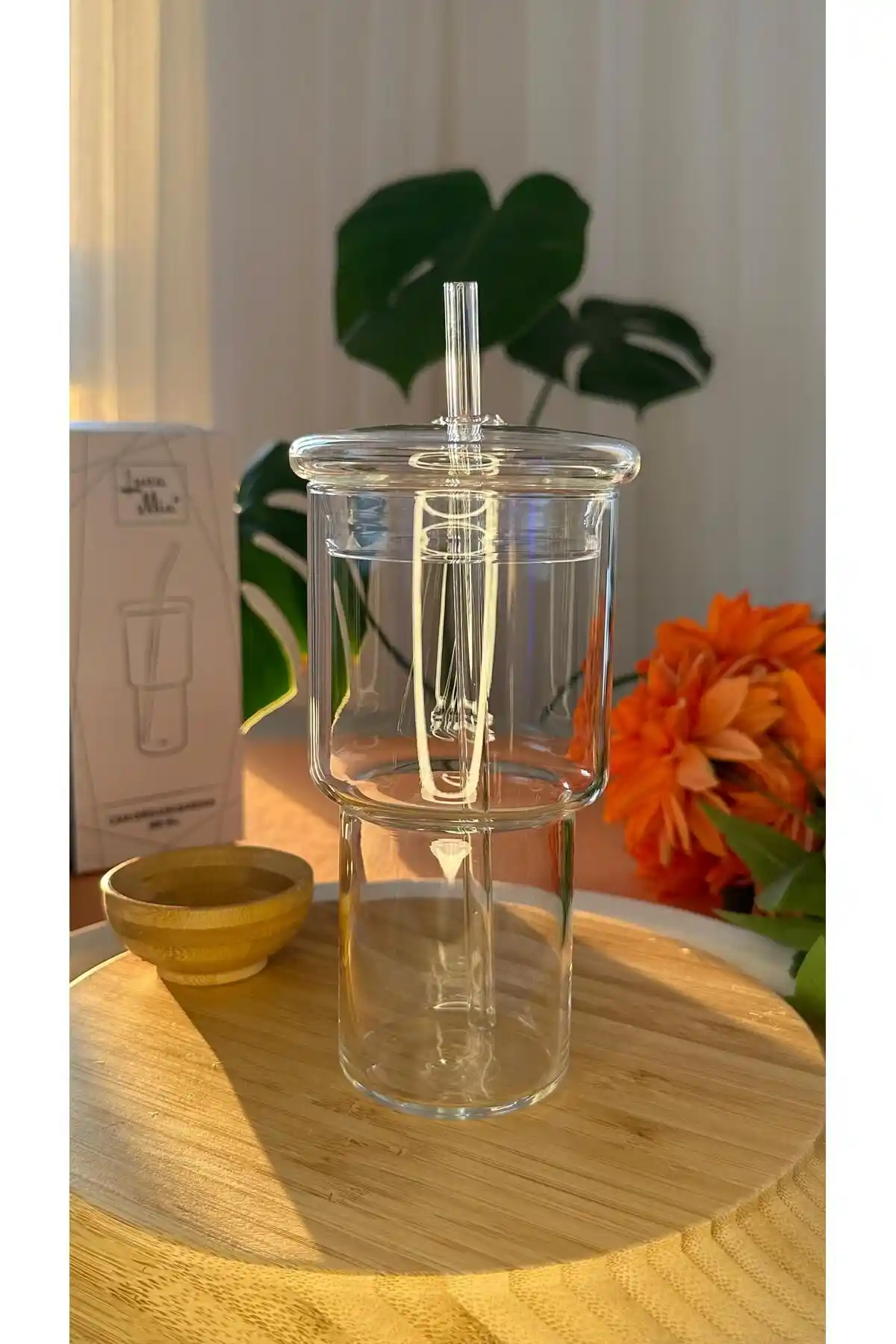 Cam Kapaklı Bardaklar ile Modern ve Şık Dekorasyon Çözümleri