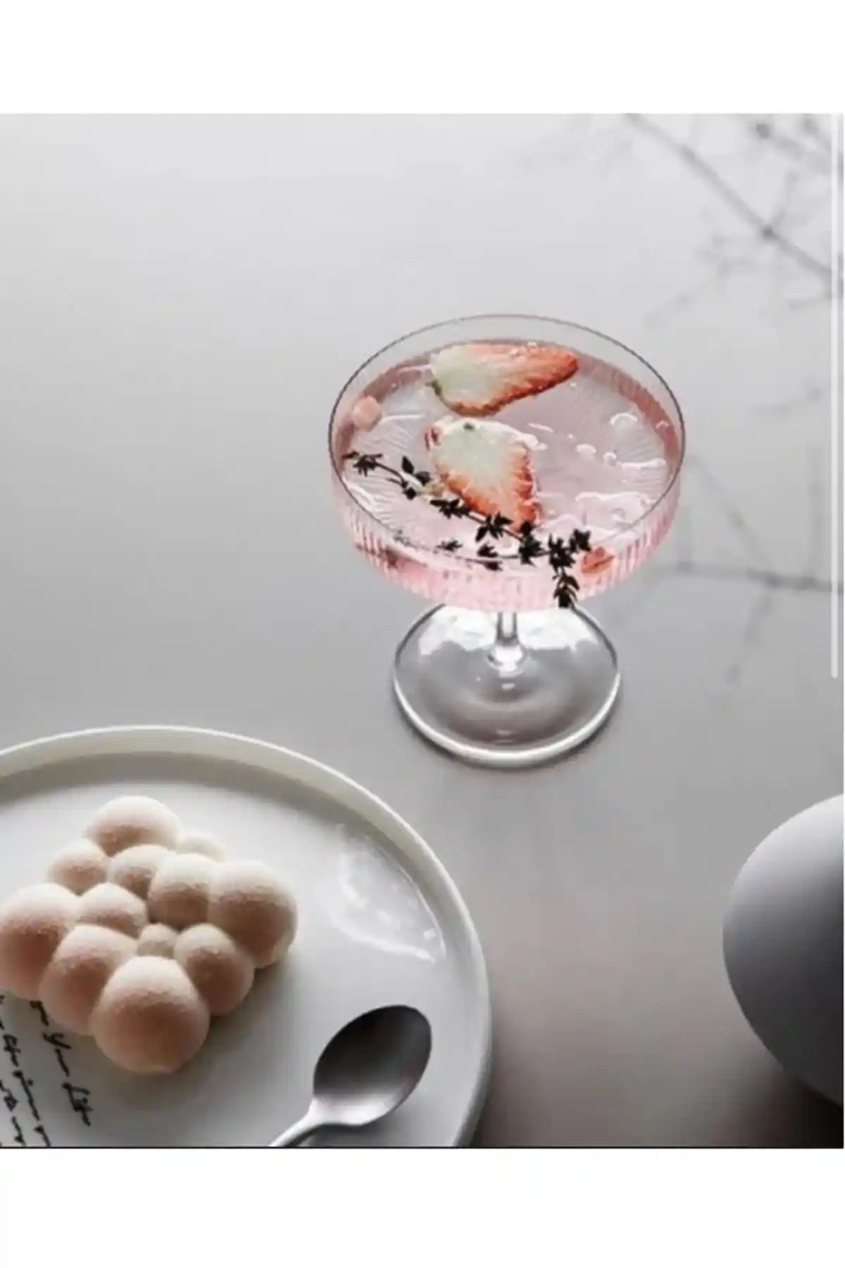 Cam Kup Dekorasyon Fikirleri ve Modern Mekânlar İçin Şeffaf Dokunuşlar