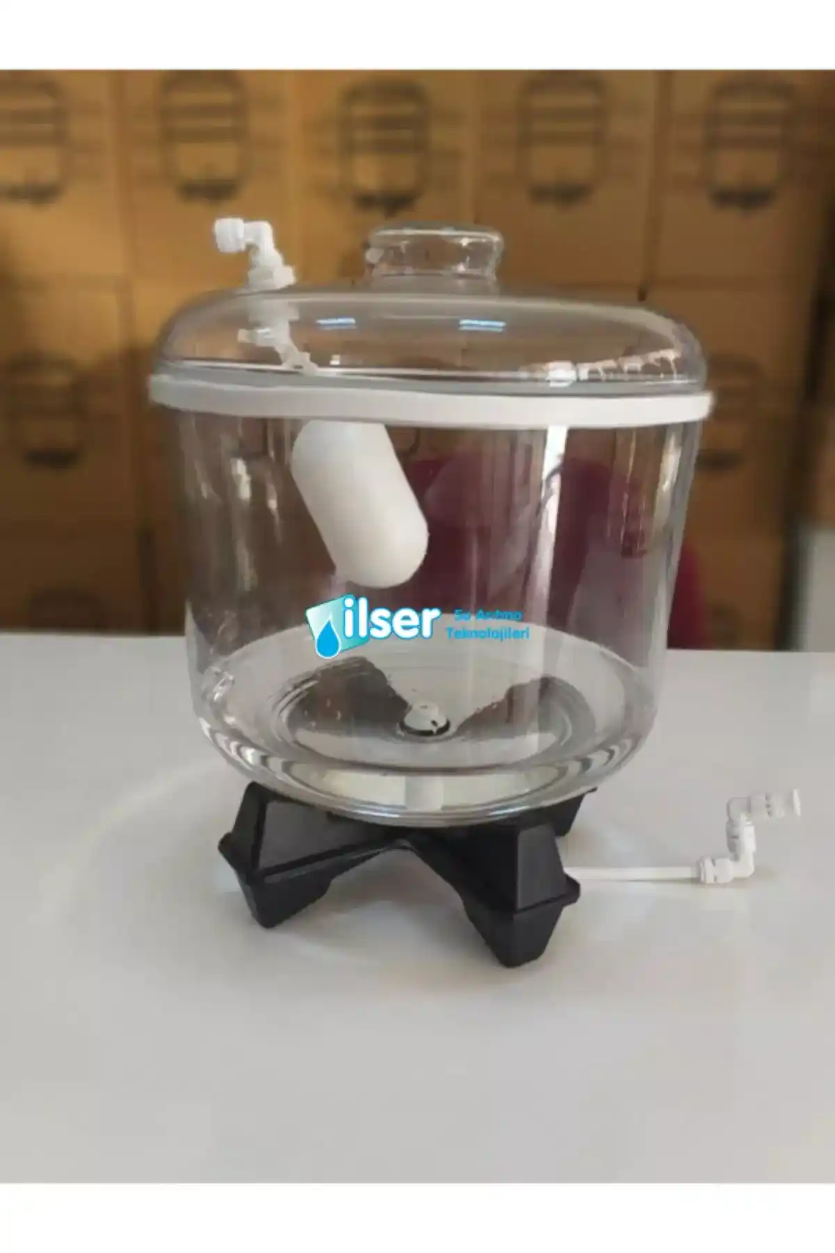 Cam Sebil Altlığı Dekorasyonunda Zarafet ve Dayanıklılığı Bir Arada Sunar