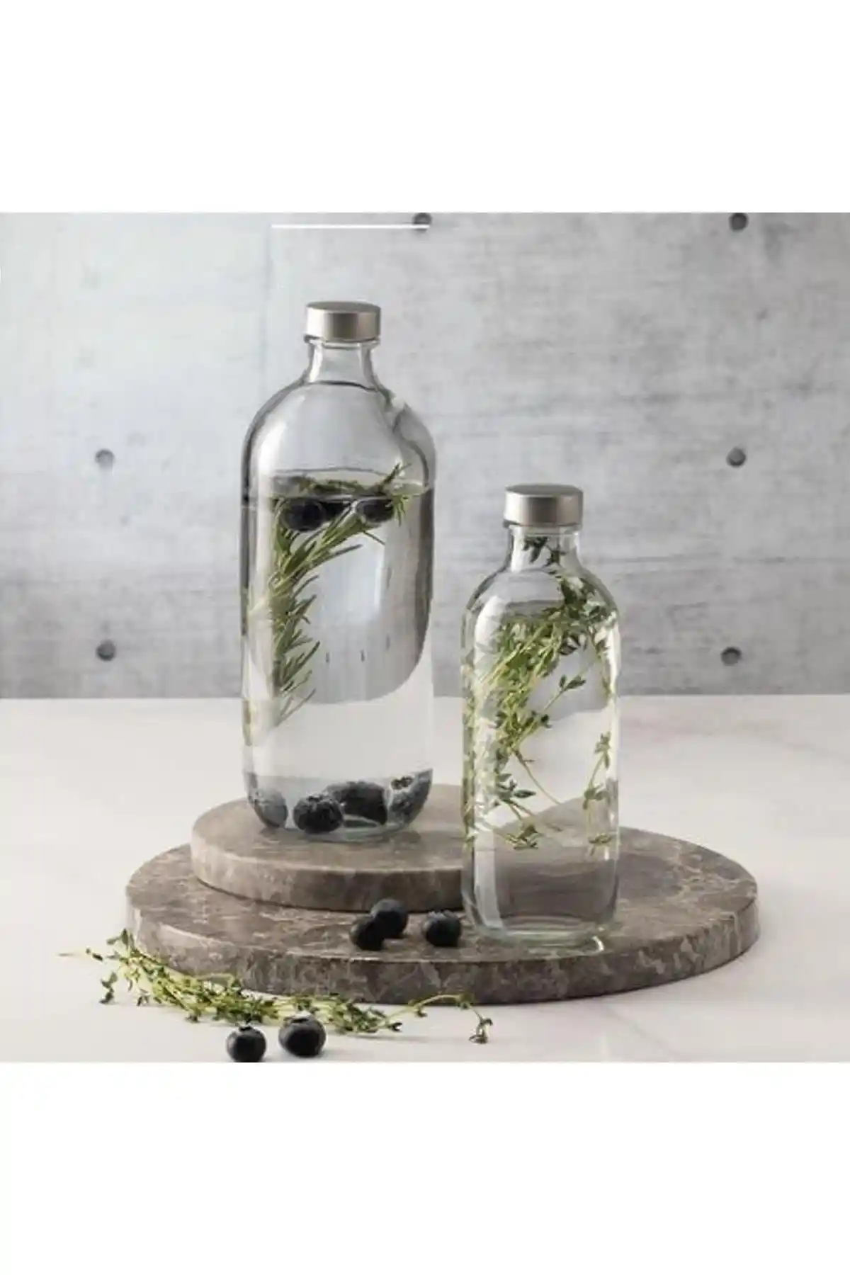 Cam Su Şişeleri ile Modern ve Rustik Dekorasyon Fikirleri ve Trendler