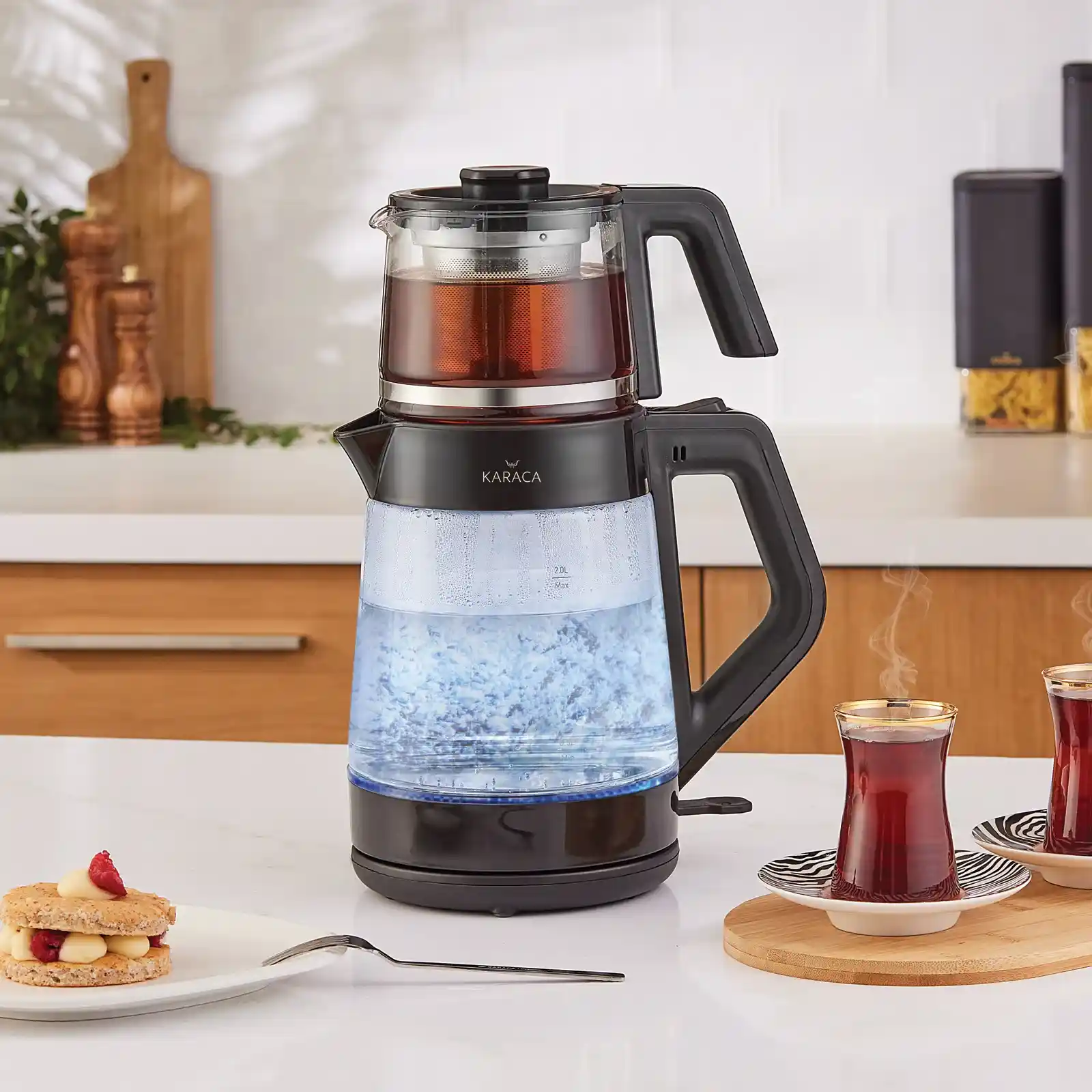 Çay Makinası Dekorasyonunda Şıklık ve Fonksiyonellik: Modern ve Klasik Seçenekler