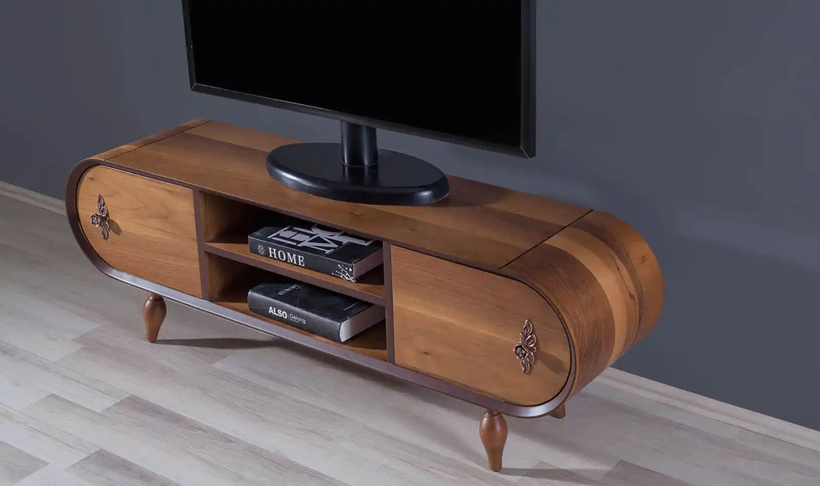 Ceviz TV Sehpası ile Dekorasyonun Şıklığını Artırmanın Yolları ve Tasarım Seçenekleri