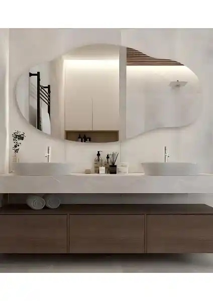 Cg Home Boy Aynası: Modern Asimetrik Tasarımıyla Şıklık ve Fonksiyonellik Sunar