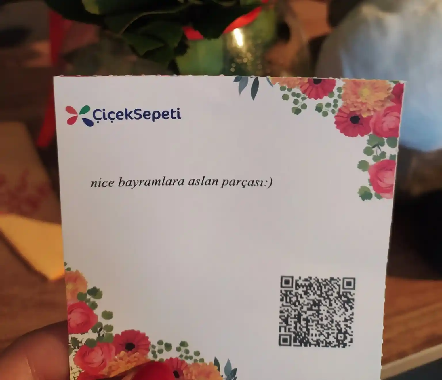 Çiçek Sepeti Kart Mesajlarıyla Duyguları En Güzel Şekilde İfade Etme Rehberi