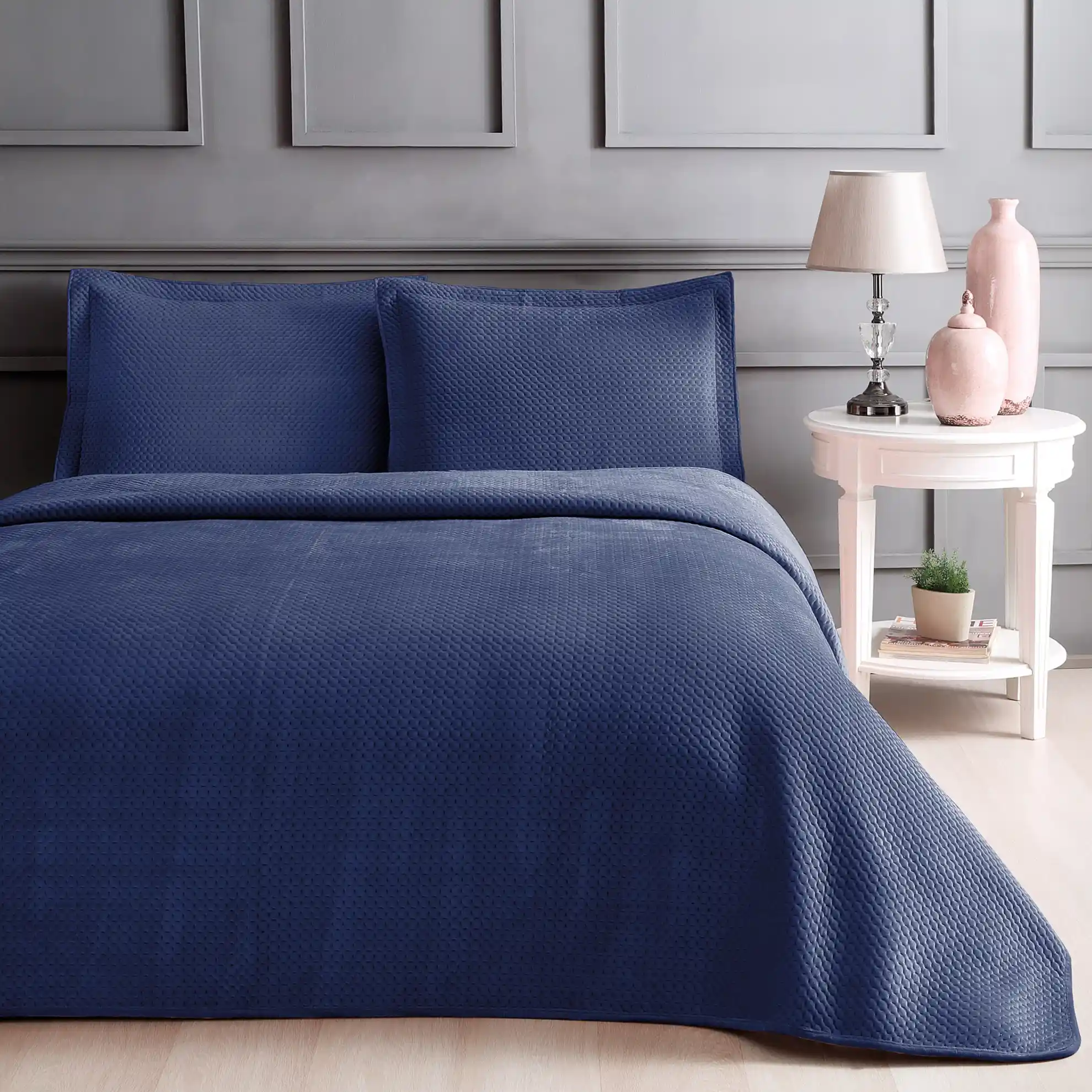 Çift Kişilik Baza Örtüsü Seçimi ve Dekorasyon İpuçları