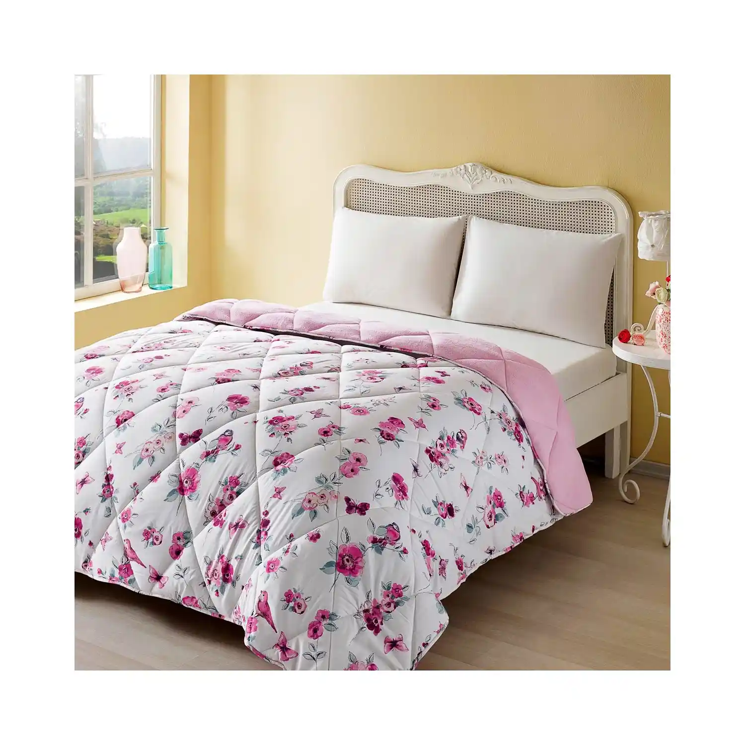 Çift Kişilik Yorgan Seçimi ve Dekorasyona Uyum Sağlama Rehberi