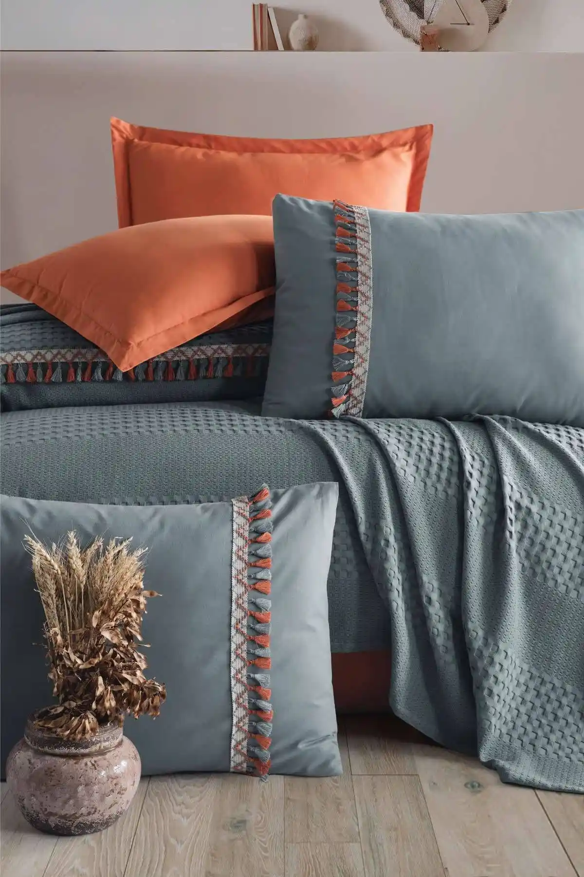 Clasy Pike Takımı ile Yatak Odalarınıza Şıklık ve Konfor Katın