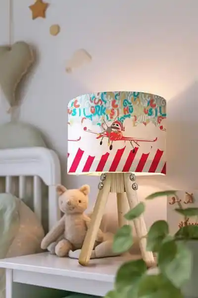 Çocuk Odası Abajuru Seçerken Güvenlik ve Dekorasyon Uyumu Nasıl Sağlanır