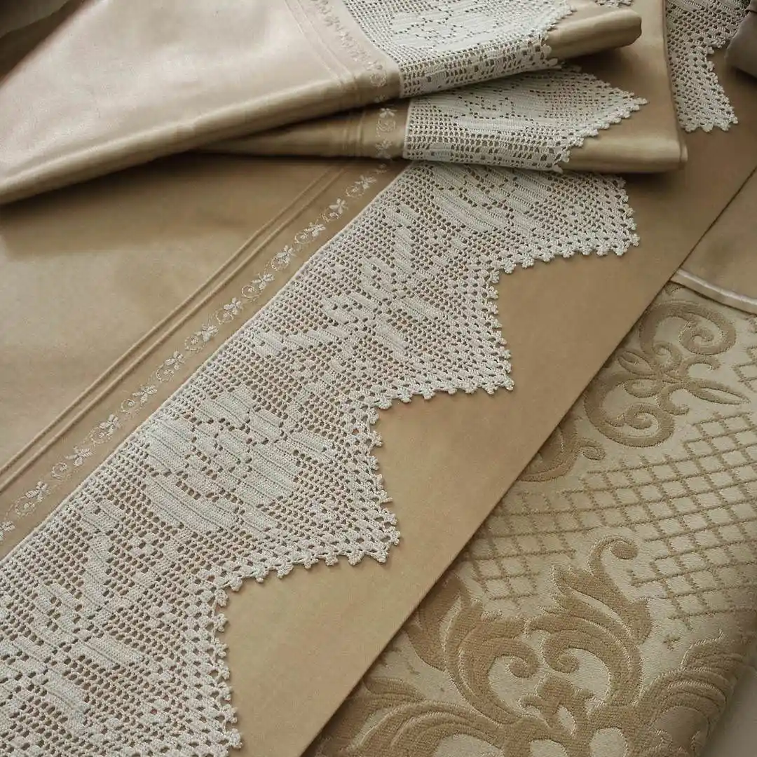 Dantel Nevresimler ile Ev Dekorasyonunda Zarafet ve Şıklık Yaratma Rehberi