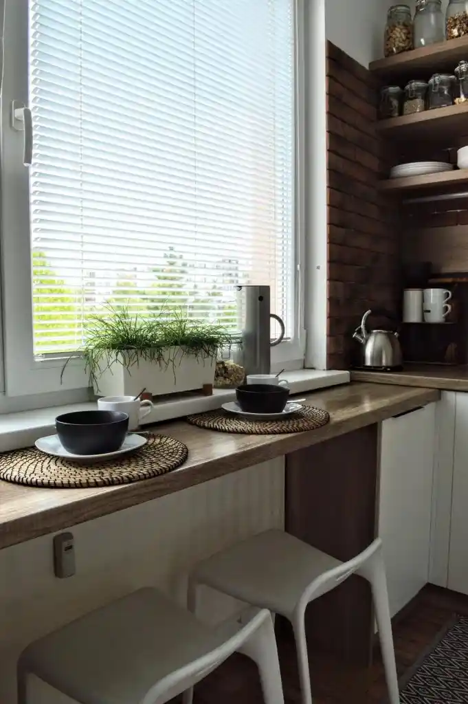 Dar Mutfaklar İçin En Uygun Masa Modelleri ve Dekorasyon İpuçları