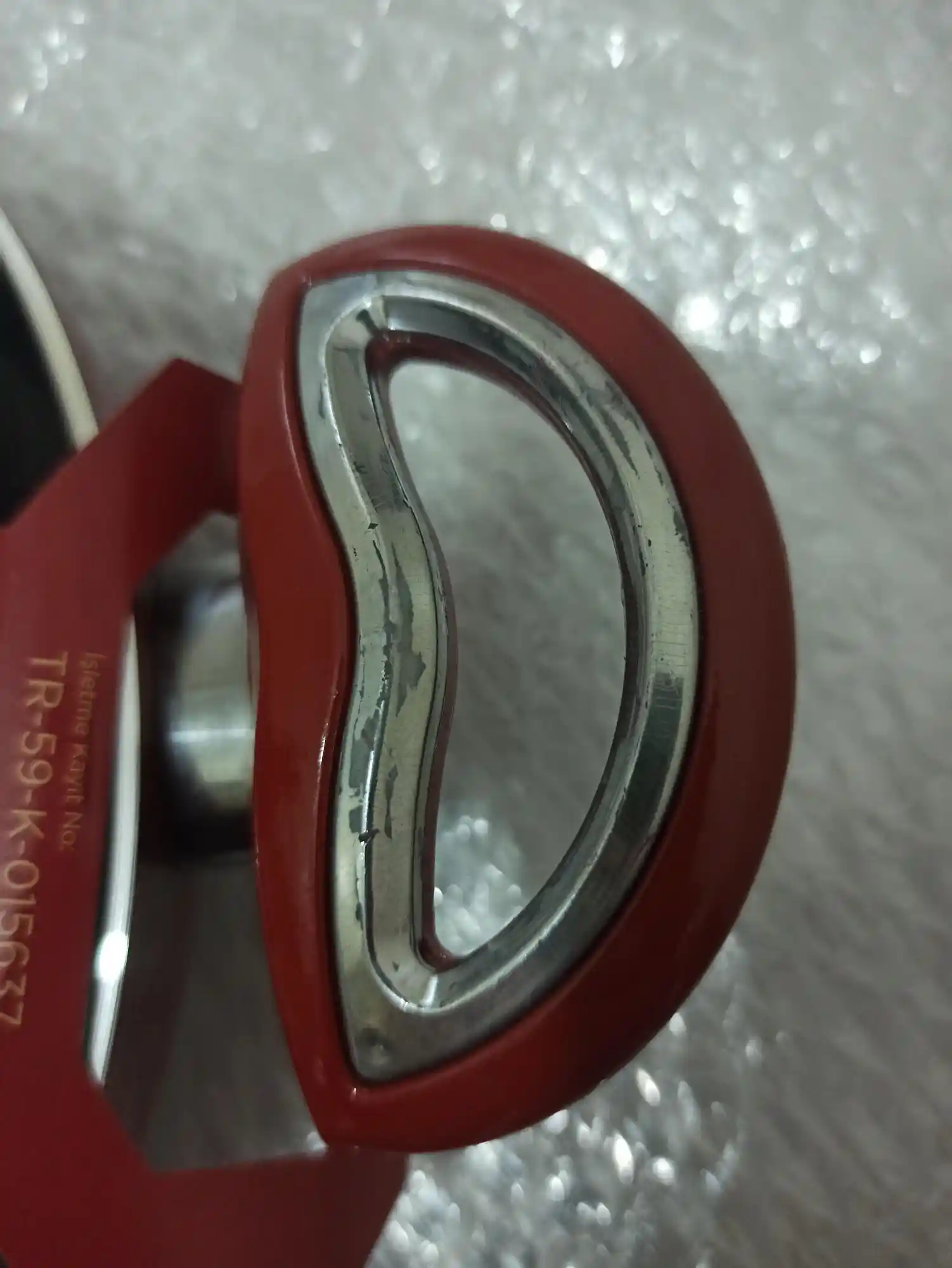 Defolu Mutfak Eşyaları: Ekonomik ve Şık Alternatifler ile Mutfak Dekorasyonunuzu Yenileyin