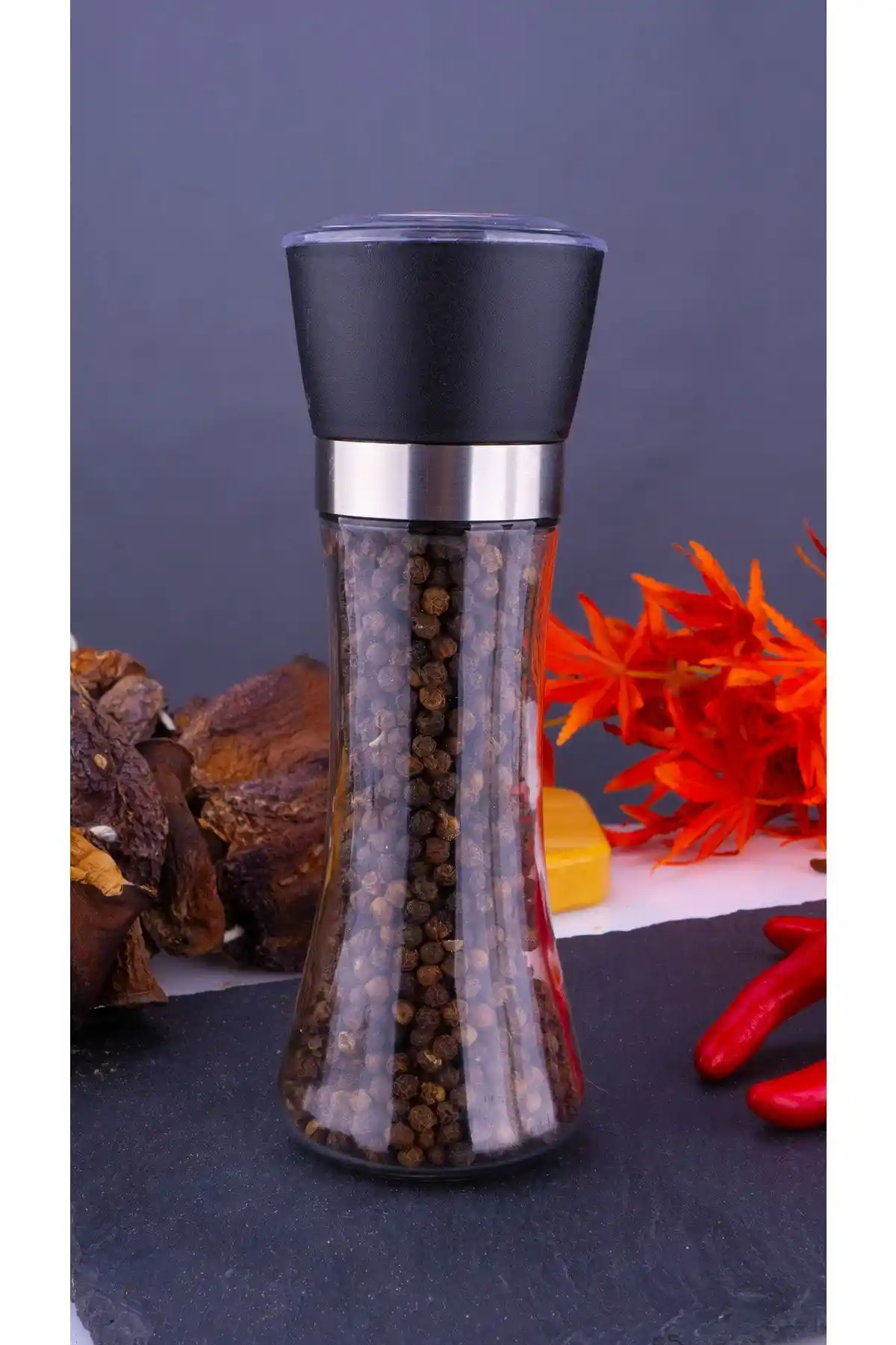 Değirmen Tuzluk ve Biberlikler ile Mutfak Dekorasyonunuzu Şıklık ve İşlevsellikle Zenginleştirin