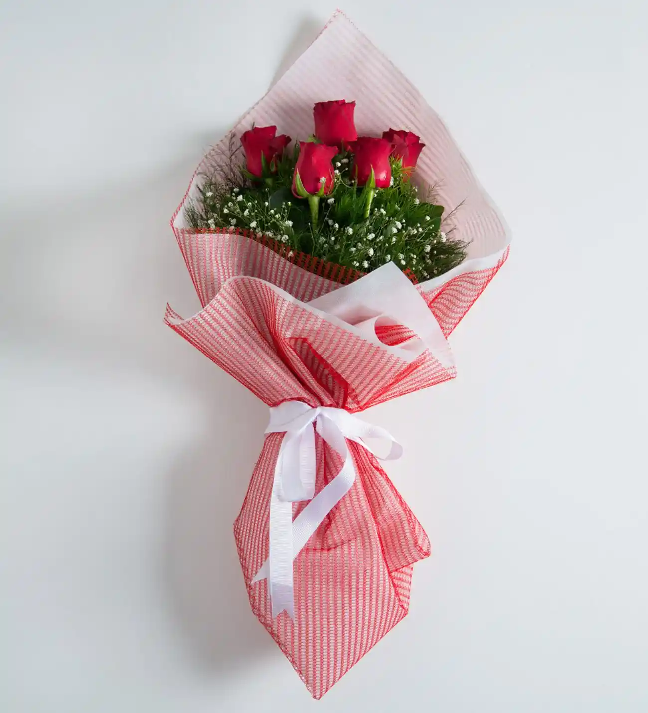 Dekorasyon ve Çiçekçilik Trendleriyle Mekanlarınızı Canlandırın