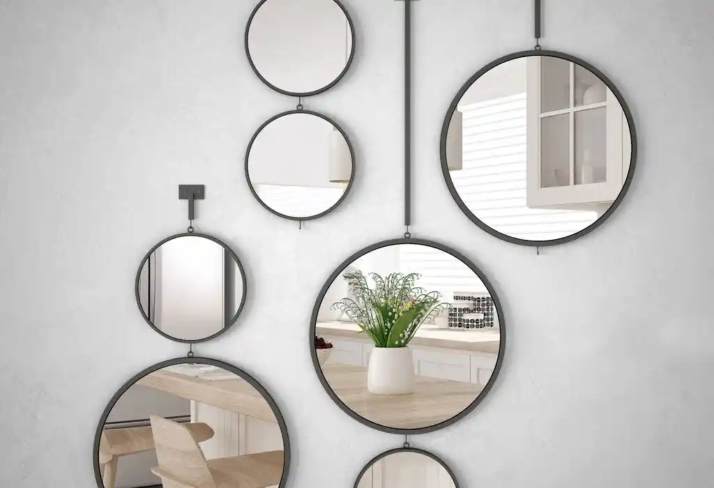 Dekorasyonda Aynaların Seçimi ve Kullanımı: Mekânlara Şıklık Katmanın Yolları