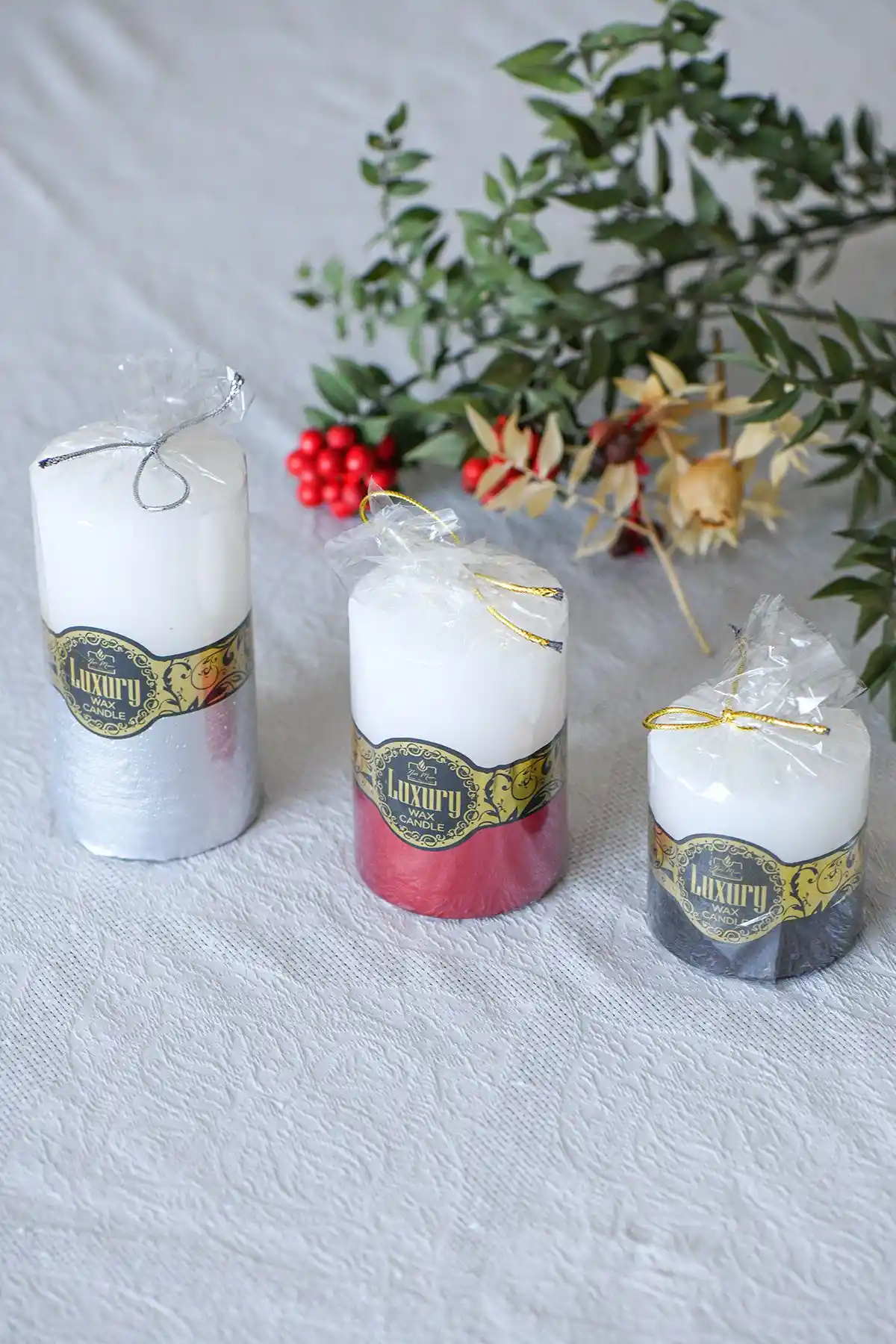 Dekorasyonda Büyük Mumların Kullanımı ve Mekâna Katkıları Hakkında Detaylar